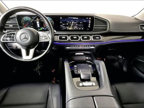 Used 2023 Mercedes-Benz GLS 450 4MATIC image 15