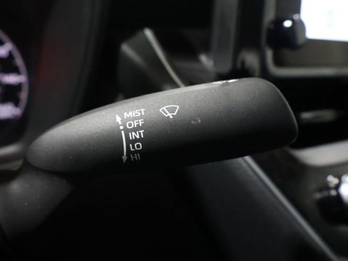 Used 2025 Toyota Corolla LE image 36