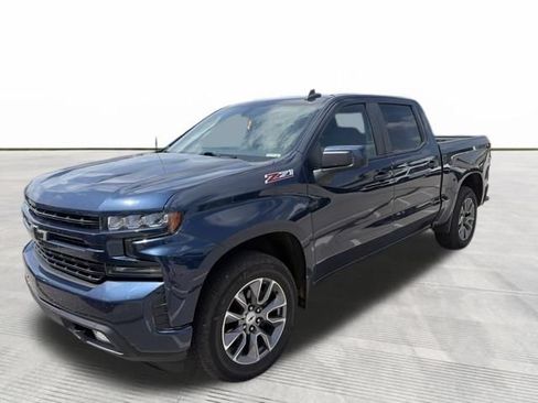 Used 2021 Chevrolet Silverado 1500 RST AWD/4WD image 2