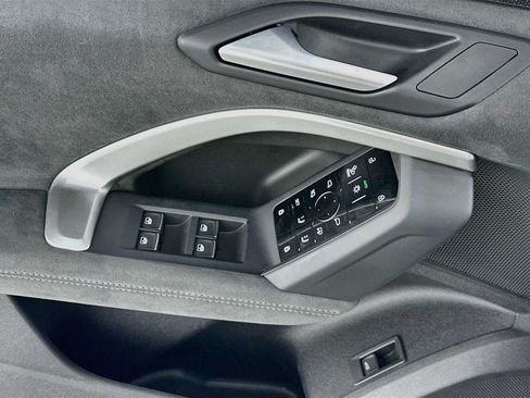New 2026 Audi SQ5 Prestige AWD/4WD image 16