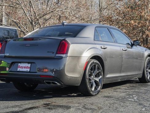 Used 2023 Chrysler 300 S image 5