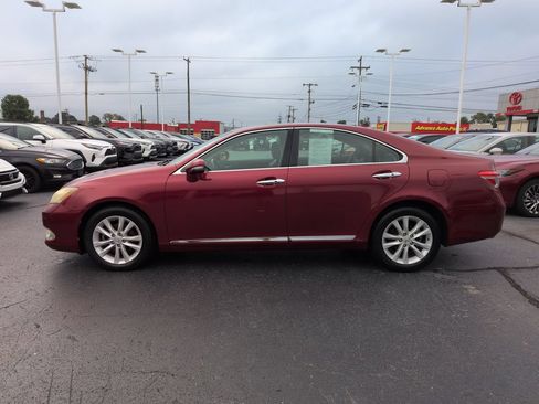 Used 2011 Lexus ES 350 FWD image 2