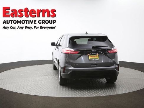 Used 2023 Ford Edge SEL image 36