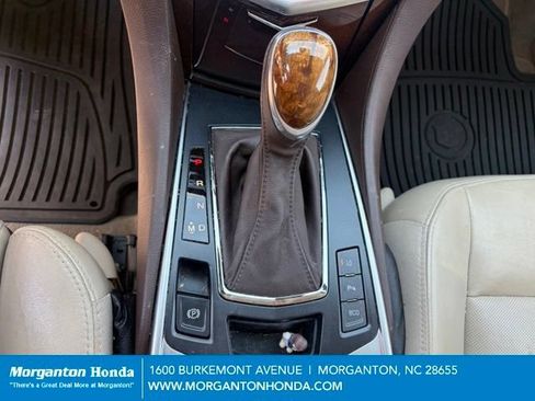 Used 2014 Cadillac SRX Luxury w/ Driver Awareness Package AWD/4WD image 12