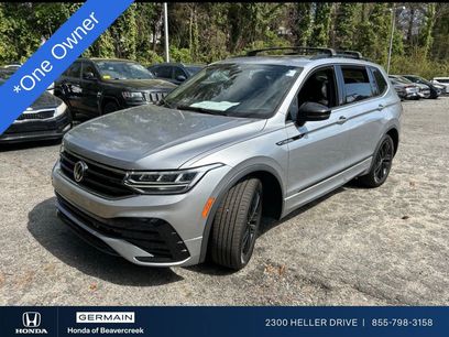 Used 2022 Volkswagen Tiguan SE R-Line