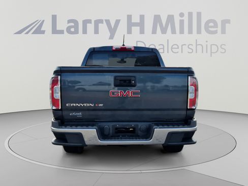 Used 2020 GMC Canyon 2WD Crew Cab w/ Convenience Package image 4