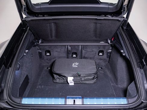 New 2026 Porsche Panamera Turbo image 26