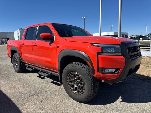 Used 2026 Nissan Frontier PRO-4X w/ Pro Premium Package image 3
