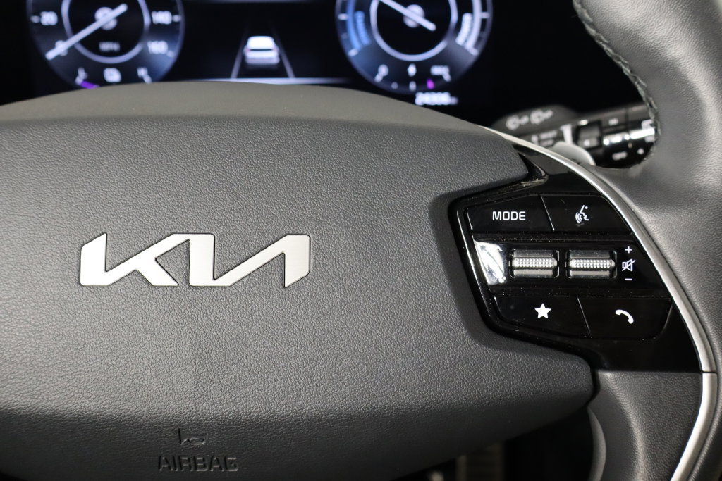 Used 2023 Kia Niro Wave FWD image 10