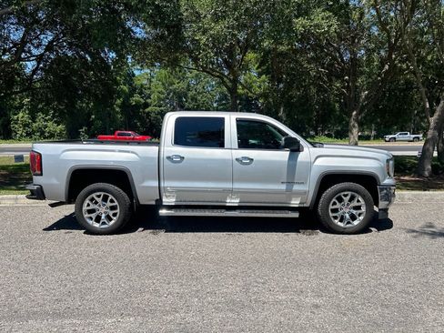 Used 2017 GMC Sierra 1500 SLT w/ SLT Premium Package RWD image 5