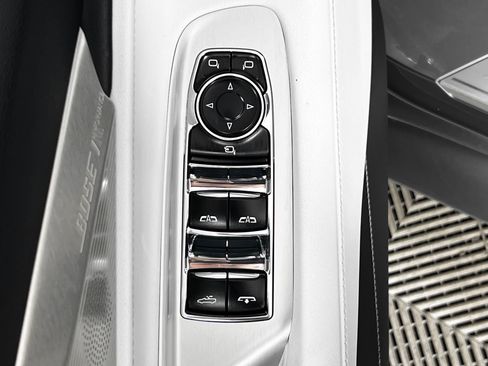 Used 2023 Chevrolet Corvette Stingray Preferred Conv w/ 2LT image 21