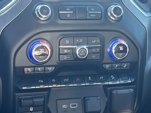 Used 2021 GMC Sierra 1500 Denali image 17