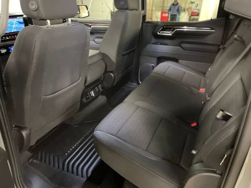 Used 2023 GMC Sierra 1500 Elevation image 24