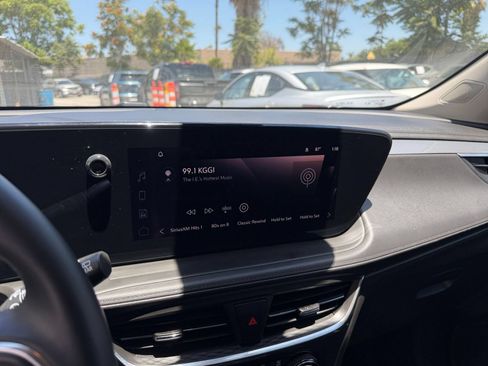 Used 2025 Buick Encore GX Preferred FWD image 20