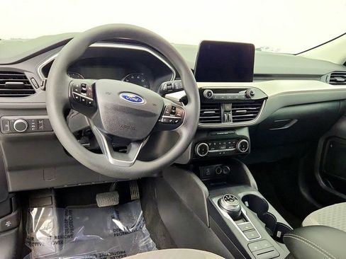 Used 2022 Ford Escape SE FWD image 12