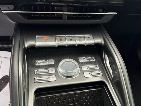 Used 2025 Lincoln Nautilus Premier w/ Equipment Group 102A AWD/4WD image 26