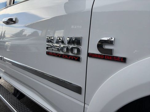 Used 2014 RAM 2500 Longhorn image 12