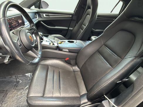 Used 2022 Porsche Panamera Platinum Edition w/ Sport Chrono Package RWD image 13