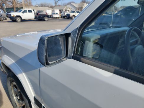 Used 1995 Dodge Dakota Sport image 10