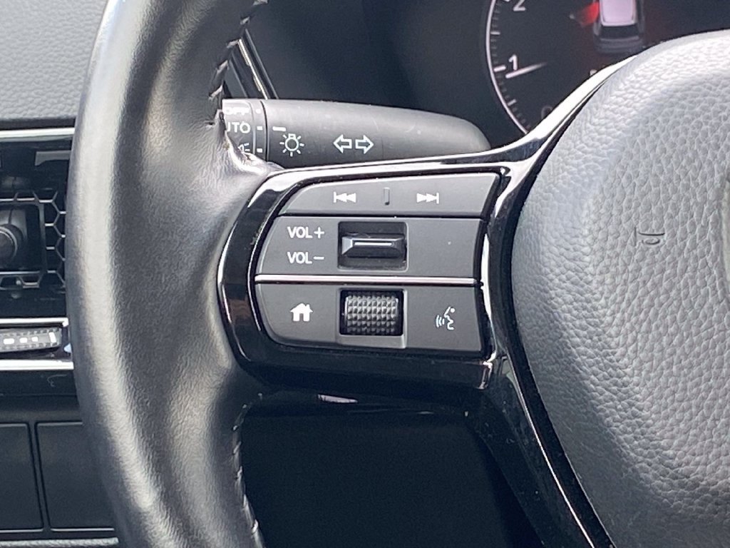 Used 2025 Honda CR-V EX-L image 20