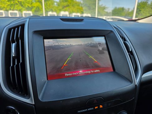 Used 2020 Ford Edge SEL w/ Convenience Package AWD/4WD image 18