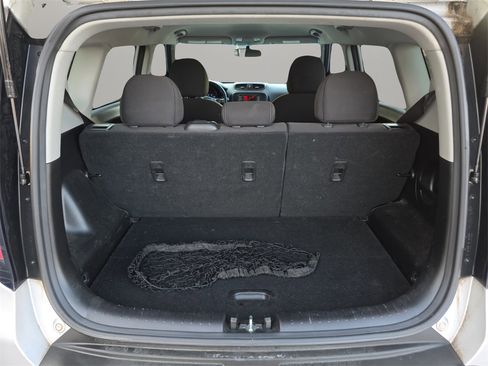 Used 2016 Kia Soul image 14
