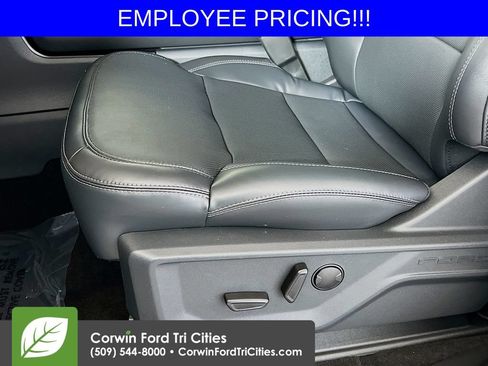 New 2026 Ford Expedition Max Platinum w/ Stealth Performance Package AWD/4WD image 26
