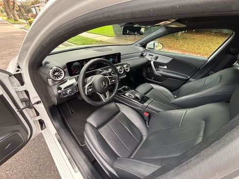 Used 2020 Mercedes-Benz A 220 image 33