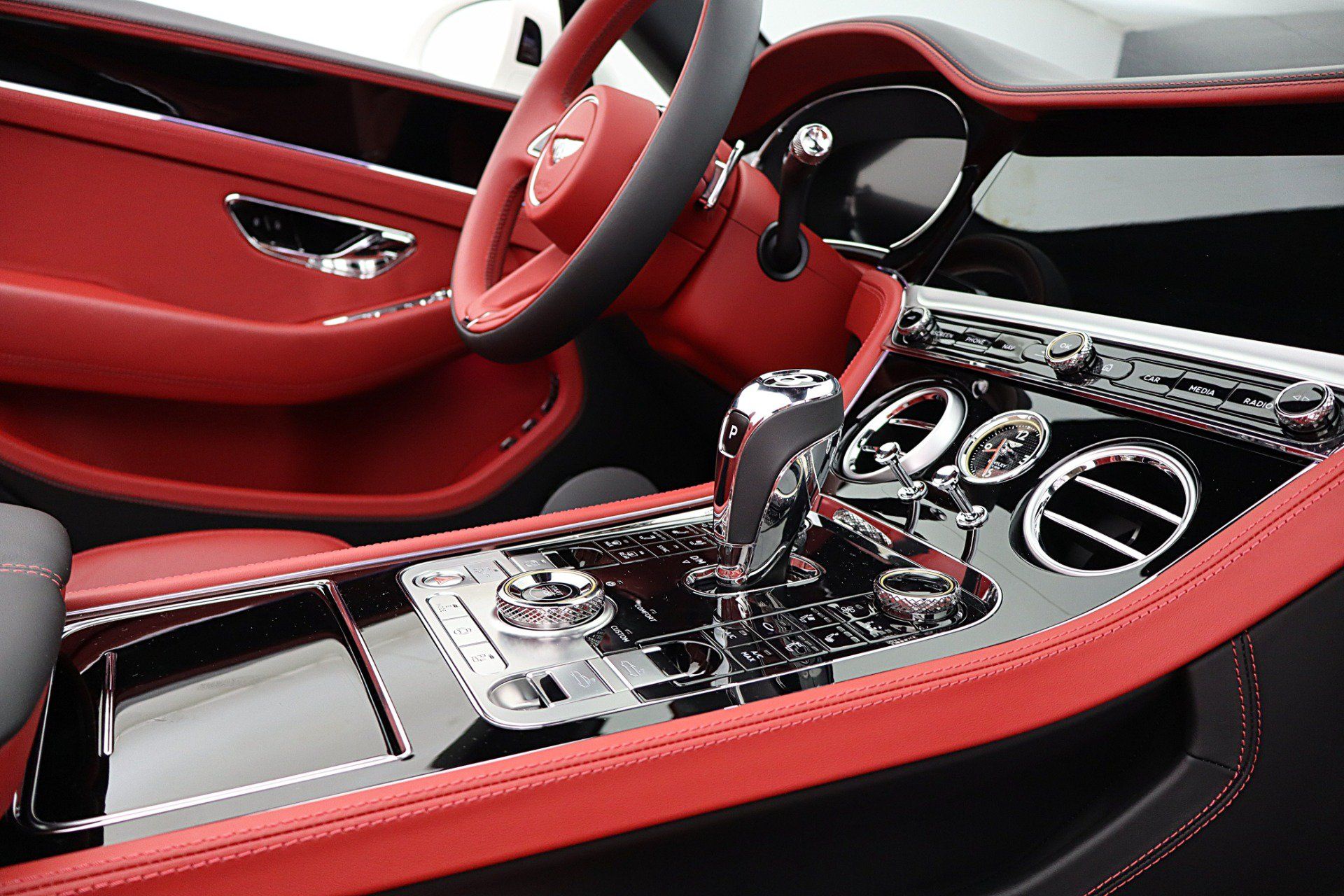 Used 2026 Bentley Continental GT Mulliner AWD/4WD image 41