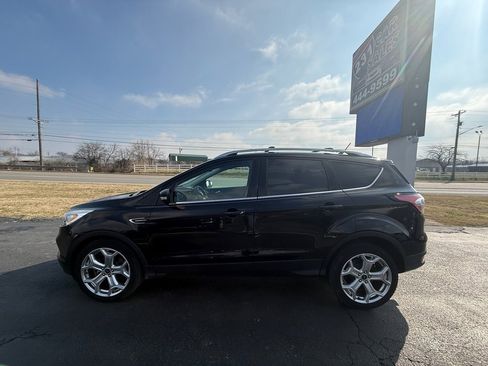 Used 2018 Ford Escape Titanium w/ Ford Safe & Smart Package image 6
