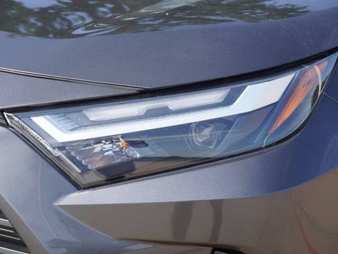 Used 2023 Toyota RAV4 XLE FWD image 4