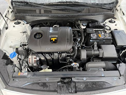 Used 2023 Kia Forte LXS w/ LXS Technology Package FWD image 33