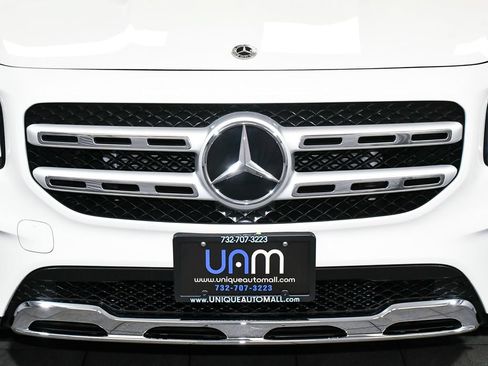 Used 2022 Mercedes-Benz GLB 250 4MATIC image 77