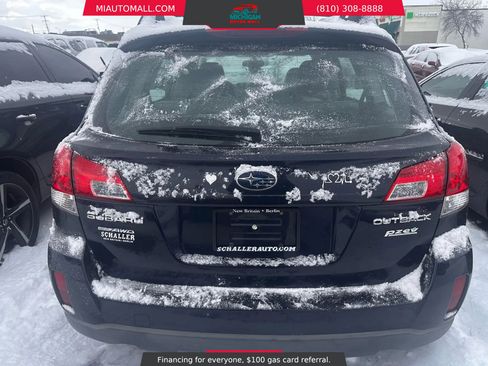 Used 2013 Subaru Outback 2.5i image 6