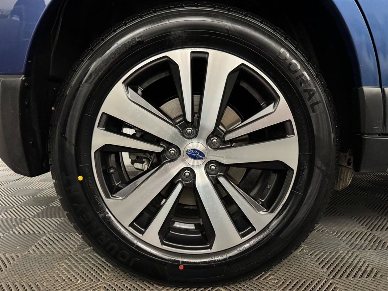 Used 2019 Subaru Outback 2.5i Limited AWD/4WD image 27