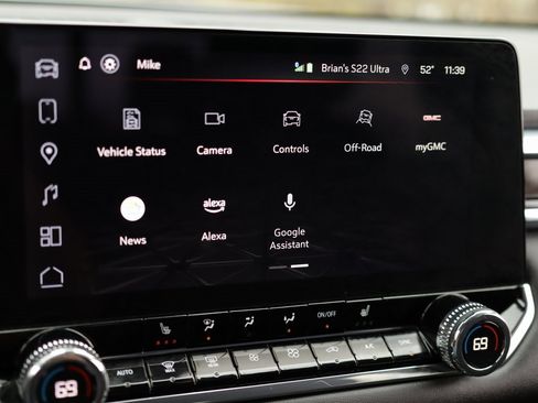 Used 2023 GMC Canyon Elevation w/ Convenience Package image 15