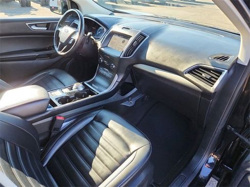 Used 2019 Ford Edge SEL w/ Equipment Group 201A image 27