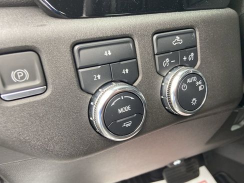 Certified 2024 GMC Sierra 2500 SLE image 13