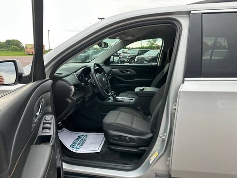 Used 2021 Chevrolet Traverse LT AWD/4WD image 10