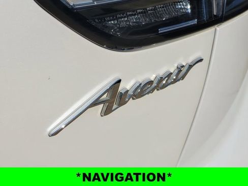 Used 2023 Buick Envision Avenir image 11