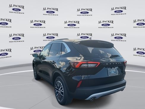 New 2025 Ford Escape SE w/ PHEV Premium Package image 3