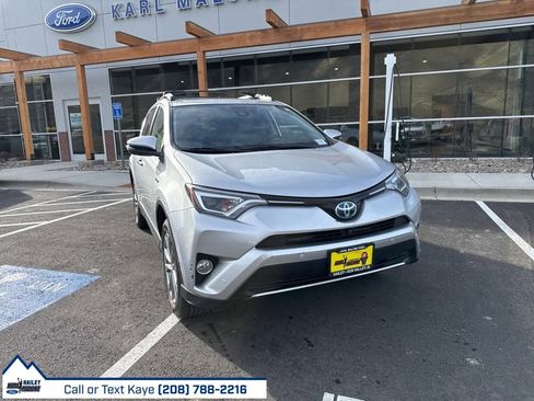 Used 2016 Toyota RAV4 Limited image 3