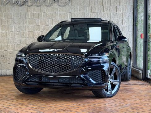 Used 2025 Genesis GV70 3.5T Sport w/ Sport Advanced Package AWD/4WD image 2