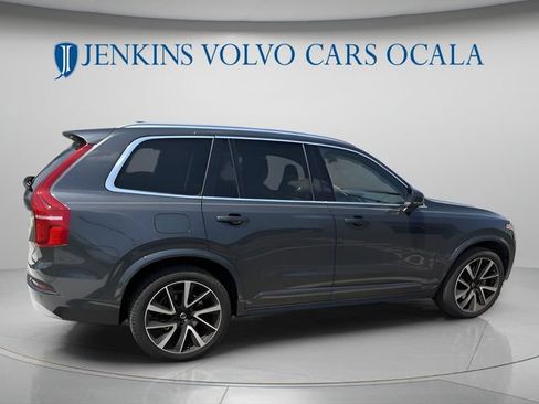 Used 2022 Volvo XC90 T6 Momentum w/ Advanced Package AWD/4WD image 2