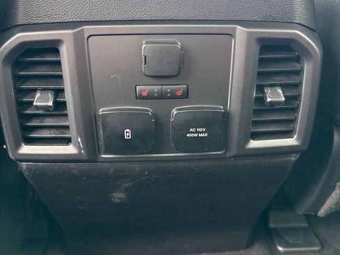 Used 2017 Ford F150 Lariat w/ Equipment Group 502A Luxury AWD/4WD image 13