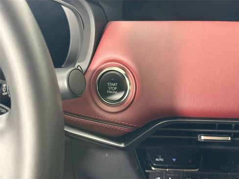 Certified 2025 MAZDA CX-70 3.3 Turbo S w/ Premium Package image 21