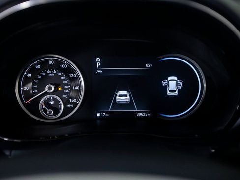 Used 2022 Genesis GV70 3.5T Sport image 19