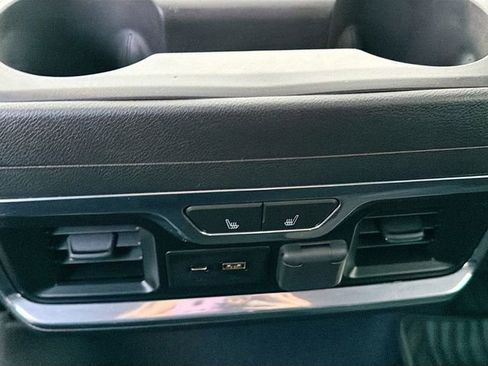 Used 2019 Chevrolet Silverado 1500 LTZ w/ LTZ Premium Package image 27