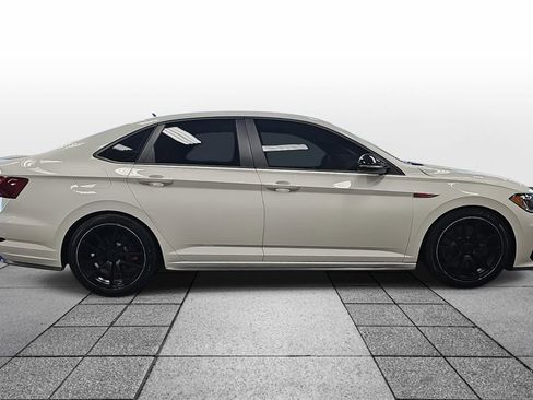 Used 2020 Volkswagen Jetta GLI image 4