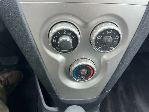 Used 2008 Toyota Yaris Sedan image 48